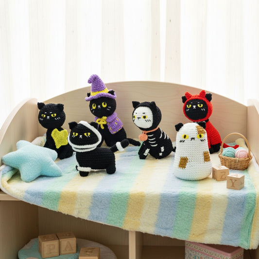 6 in 1 Halloween Cats Crochet Pattern
